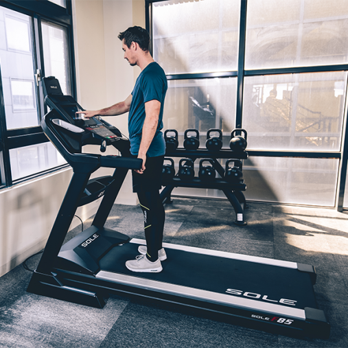Беговая дорожка Sole Fitness F85 (2019) Беговая дорожка Sole Fitness F85 (2019)