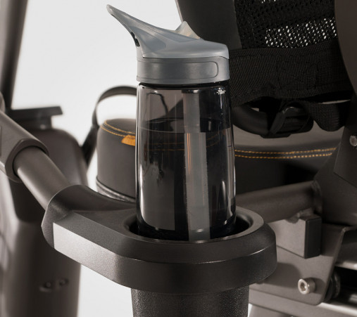 Горизонтальный элитный велоэргометр Matrix R50XIR с большим сенсорным дисплеем Горизонтальный элитный велоэргометр Matrix R50XIR с большим сенсорным дисплеем