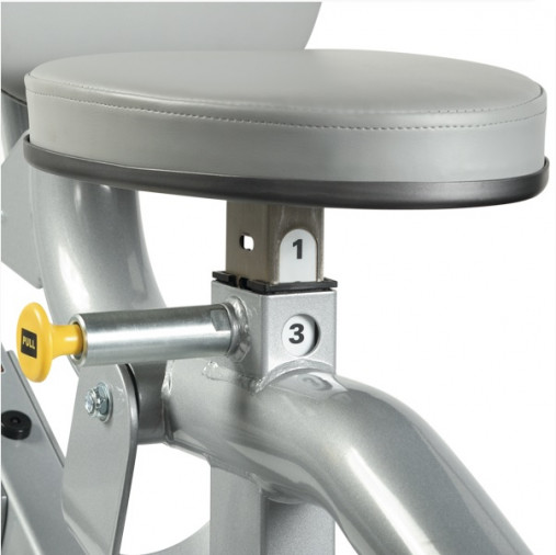 Тяга сверху / Гребная тяга с упором на грудь Hoist HD-3200 Тяга сверху / Гребная тяга с упором на грудь Hoist HD-3200