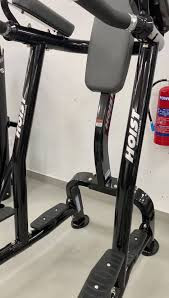 Стойка силовая Брусья / Поднятие коленей HOIST CF-3252 (рама: черная, обивка: черная) Стойка силовая Брусья / Поднятие коленей HOIST CF-3252 (рама: черная, обивка: черная)