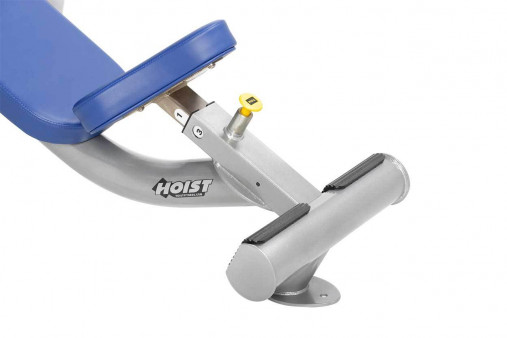 Олимпийская наклонная скамья с держателями дисков Hoist CF-3172 для жима штанги Олимпийская наклонная скамья с держателями дисков Hoist CF-3172 для жима штанги