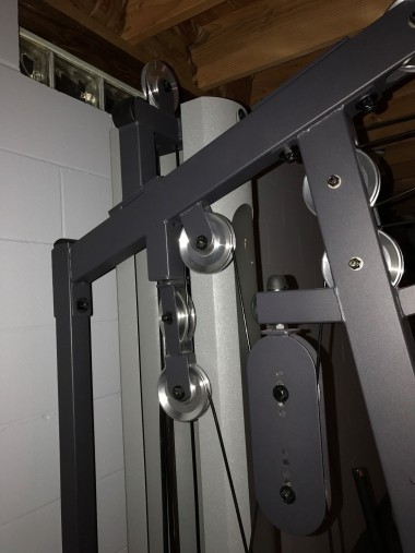 Силовой мультицентр Body Solid G6B со встроенный стеком 95 кг Силовой мультицентр Body Solid G6B со встроенный стеком 95 кг