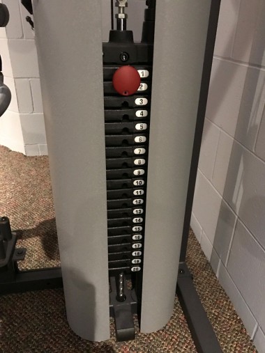 Силовой мультицентр Body Solid G6B со встроенный стеком 95 кг Силовой мультицентр Body Solid G6B со встроенный стеком 95 кг