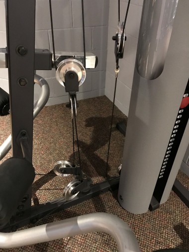 Силовой мультицентр Body Solid G6B со встроенный стеком 95 кг Силовой мультицентр Body Solid G6B со встроенный стеком 95 кг