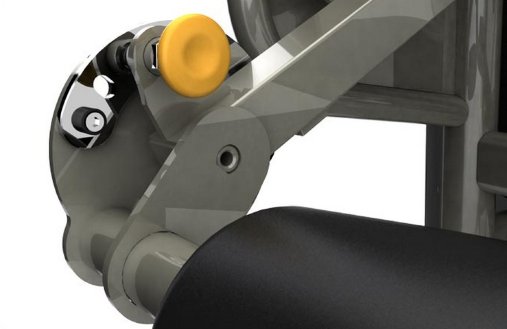 Большой валик-опора для ног.